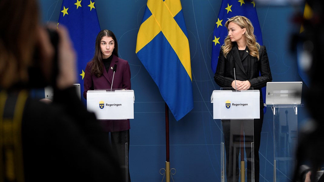 Klimat- och miljöminister Romina Pourmokhtari (L) fick ett par månader som chef för miljödepartementet innan det nya klimat- och näringslivsdepartementet inrättades med energi- och näringsminister Ebba Busch (KD) vid rodret.