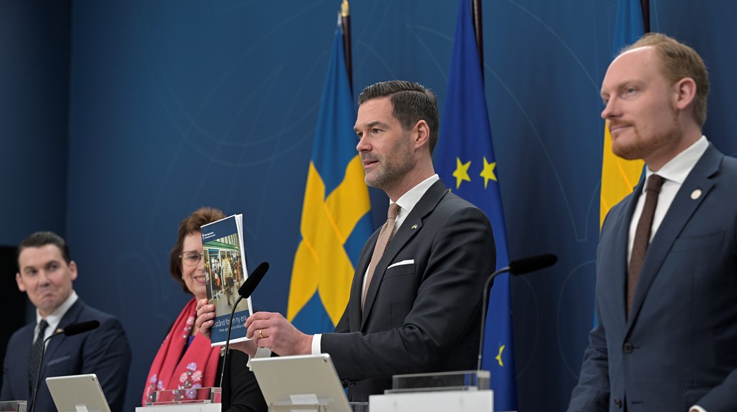 Joar Forssell (L), Gudrun Brunegård (KD), Johan Forssell (M) och Aron
Emilsson (SD) presenterade under torsdagen den nya biståndspolitiken.