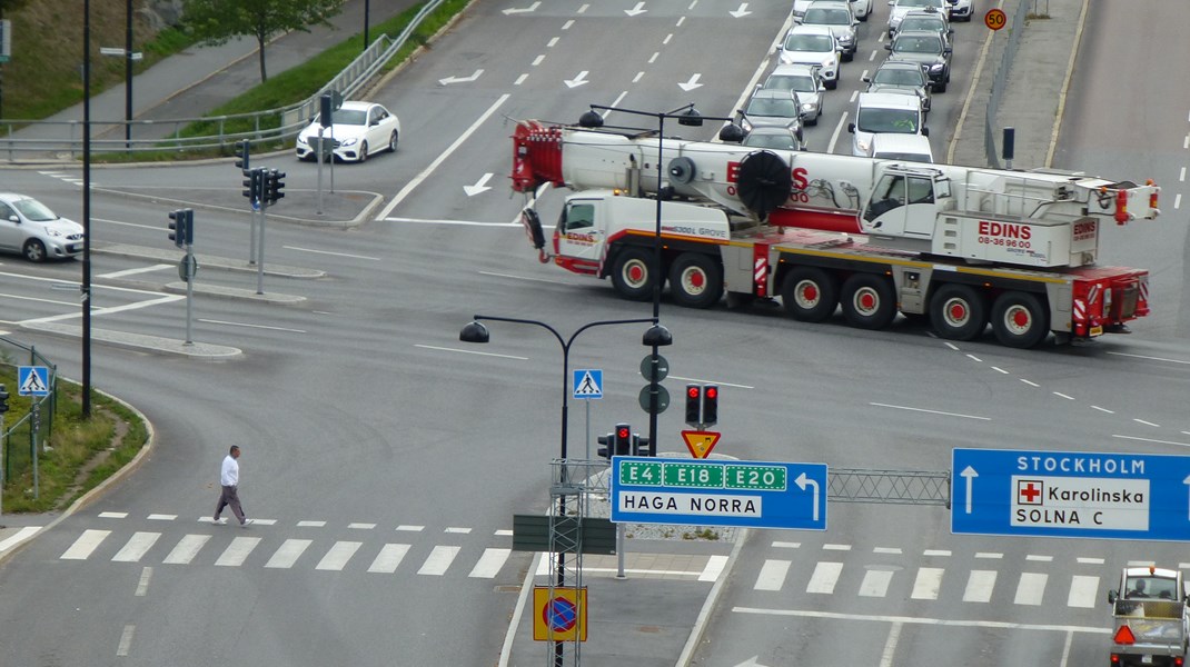 Förenkla regelverket för samhällskritiska vägtransporter