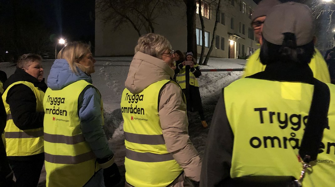 Under måndagen trygghetsvandrade Magdalena Andersson (S) och Hyresgästföreningens förbundsordförande Marie Linder i Märsta.