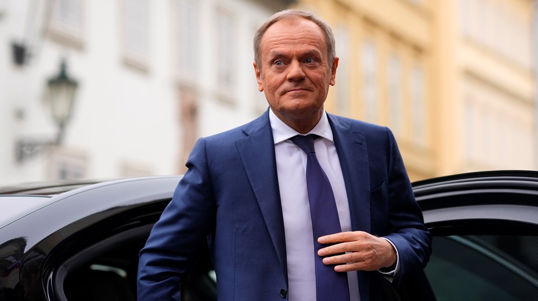 Polens nuvarande premiärminister Donald Tusk får oförtjänt mycket beröm i internationell media, menar debattören.