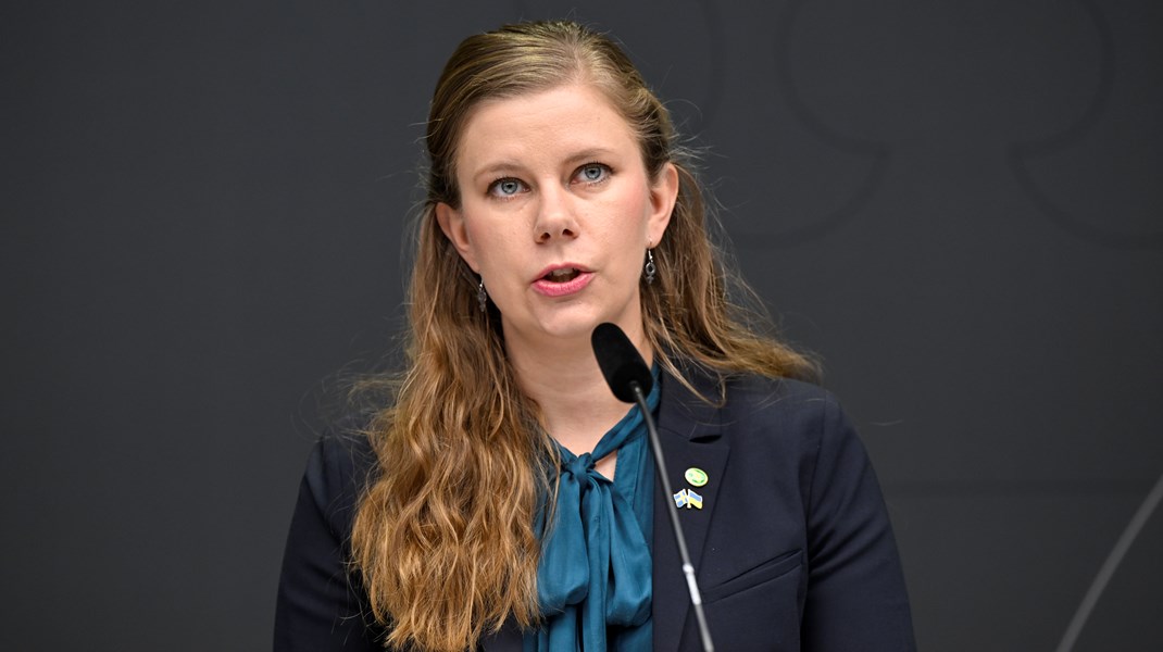 Ju mer det satsas på det militära försvaret utan att det samtidigt görs rejäla satsningar på det civila försvaret, desto större blir obalansen inom totalförsvaret, skriver Emma Berginger (MP).