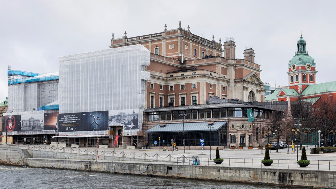 Kungliga Operans fastighet är i dåligt skick och omfattande renovering är ett måste. Nu har SFV presenterat sitt förslag på renovering och evakuering.