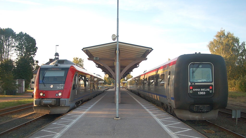 Tågen från Linköping till Kalmar får inget tillskott i upphandlingen, efter regeringens vårbudgetbesked. 