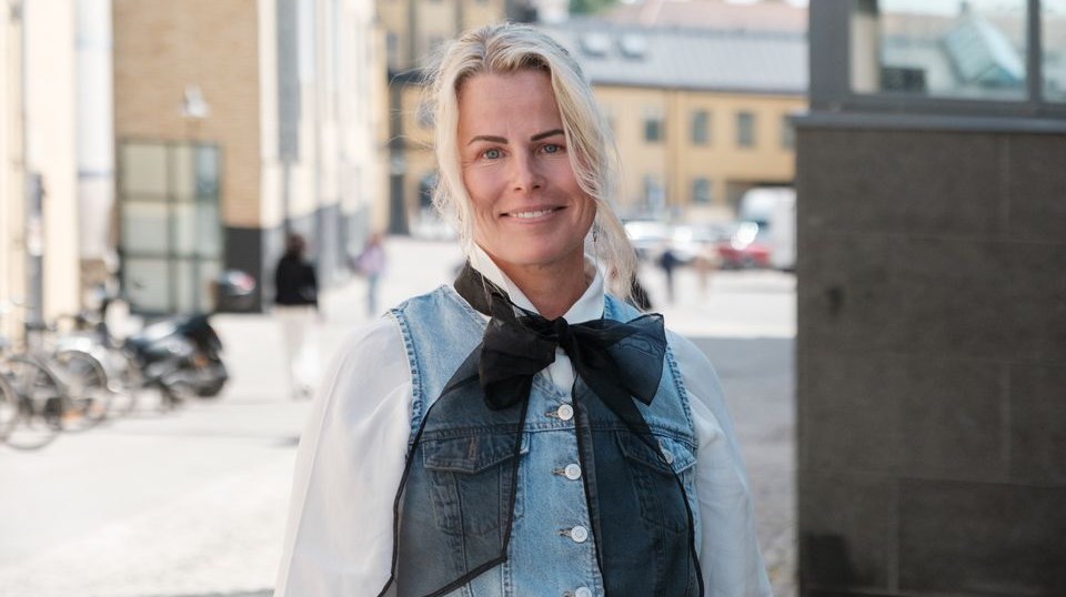 ”Vi behöver två saker när man kokar ner det till sin yttersta spets. Det är mindre arbetsbelastning och högre lön”, säger nya ordföranden Anna Olskog i sitt tacktal. 