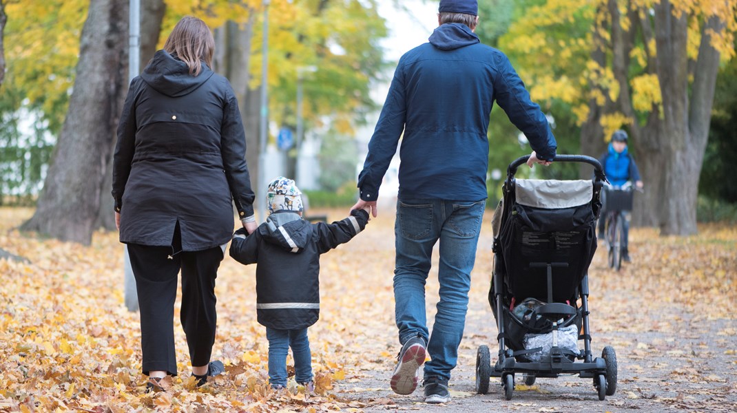 ”För att skapa en hållbar framtid måste vi ta itu med befolkningsökningen genom att prioritera frivillig familjeplanering och kvinnors rättigheter, både lokalt och globalt”, skriver debattörerna.