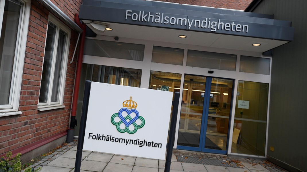 Folkhälsomyndigheten ska inte splittras igen, anser Statskontoret. 