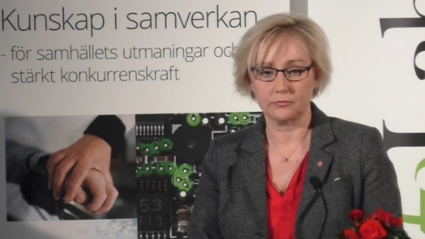 Helene Hellmark Knutsson (S), minister för högre utbildning och forskning.