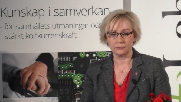 Helene Hellmark Knutsson (S), minister för högre utbildning och forskning.