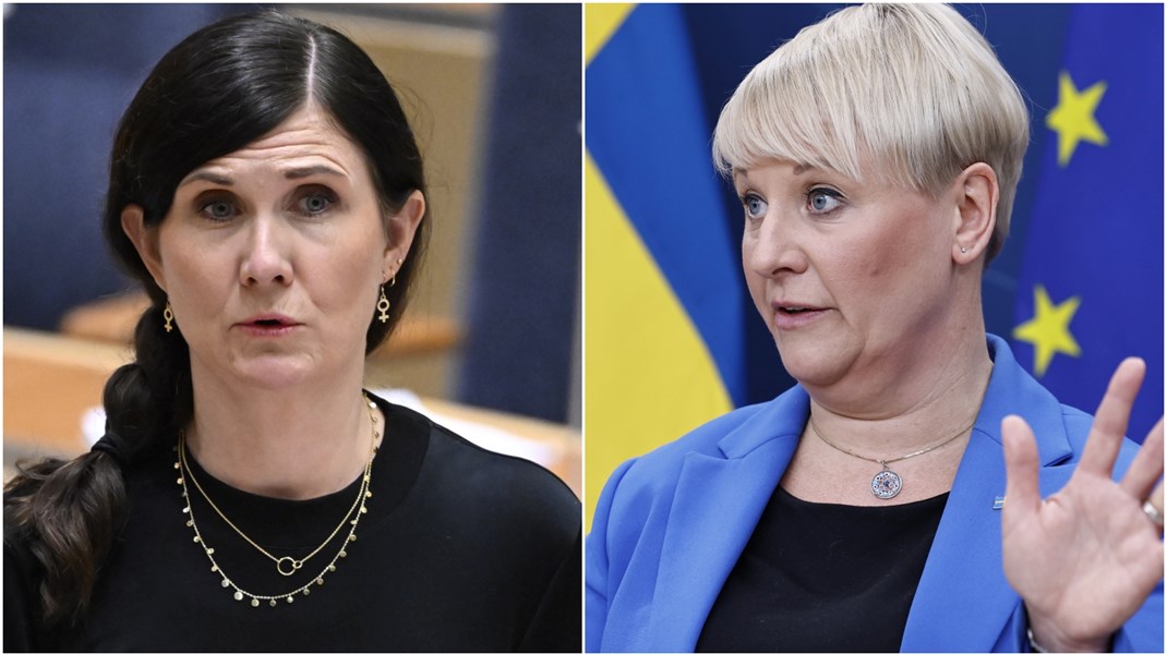 Märta Stenevi (MP) och socialförsäkringsminister Anna Tenje (M).  