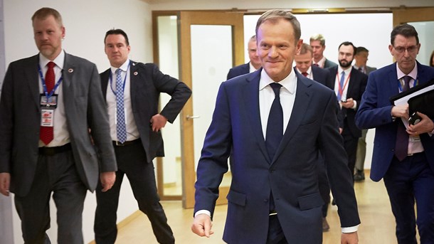 Donald Tusk har omvalts som Europeiska rådets ordförande för en ny mandatperiod fram till november 2019. 