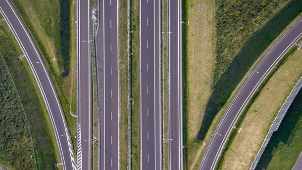 För mycket väg och för lite fokus på omställning. Trafikverkets förslag till nationell transportplan behöver ändras radikalt, enligt Naturvårdsverket.