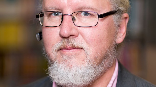 Peter Karlberg, undervisningsråd på Skolverket, förklarar att det behövs samverkan kring vilka regler som gäller med digitala lärverktyg.